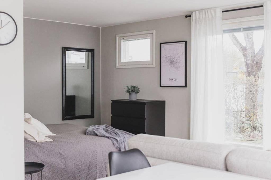 Beautiful New Studio Apartment Nearby The Center Turku Kültér fotó